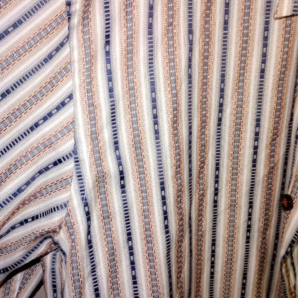 Bugatchi button down - Picture 1 of 3